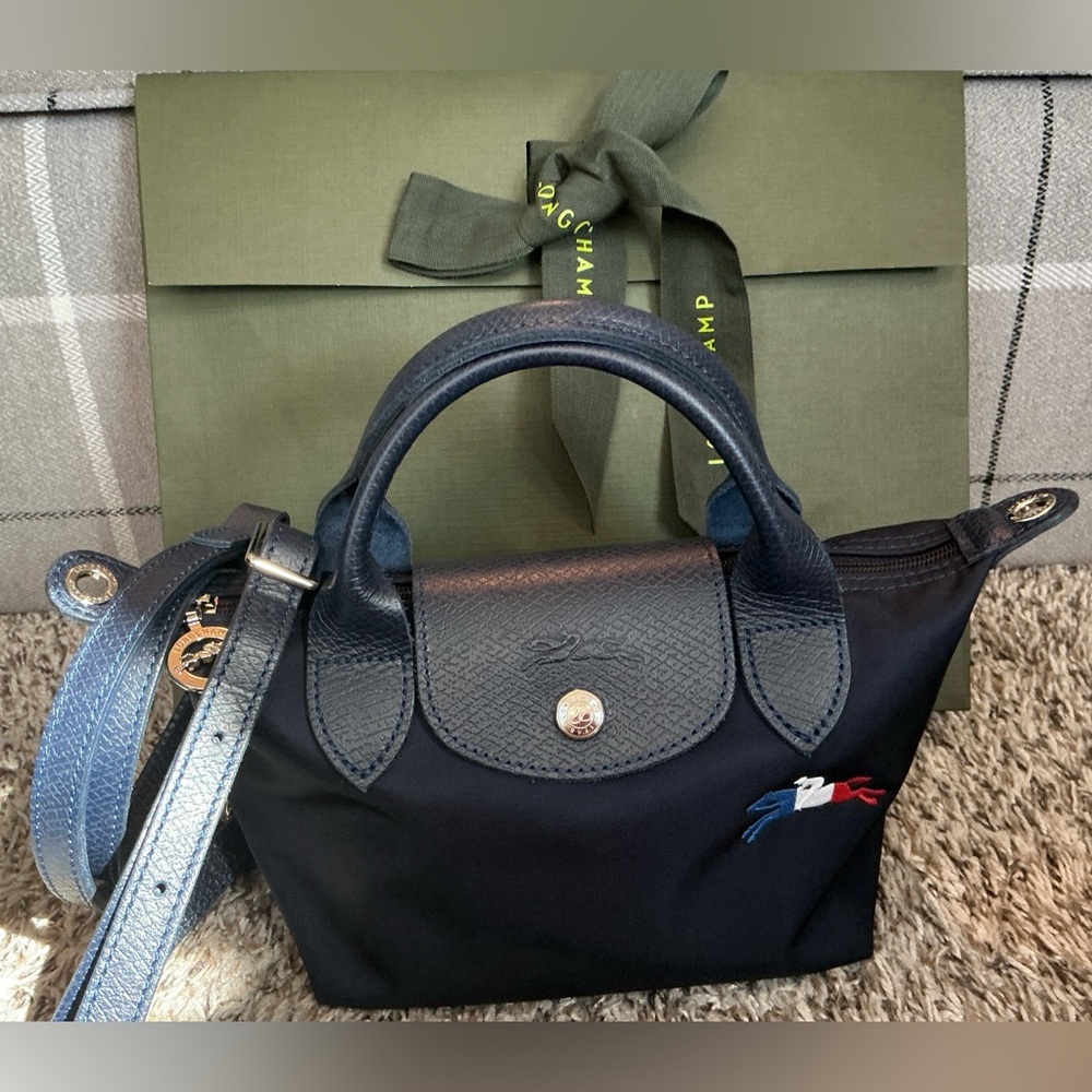 FINAL PRICE...Gently used RARE Longchamp Le Pliage XS TRES PARIS w/strap